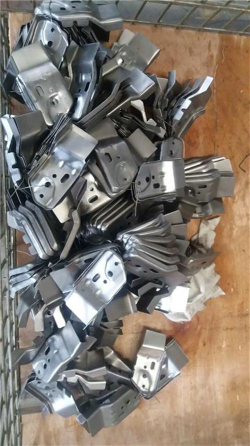 電動(dòng)汽車(chē)鈑金件廠家探析 以德州華孚液壓為例的專(zhuān)業(yè)應(yīng)用